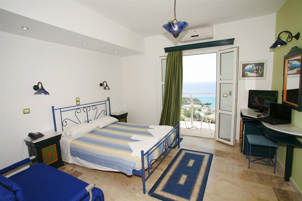 Princessa Riviera Resort Pythagoreio  Ngoại thất bức ảnh