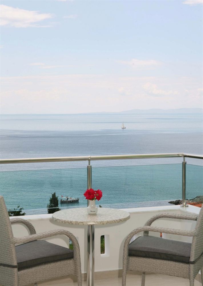 Princessa Riviera Resort Pythagoreio  Ngoại thất bức ảnh
